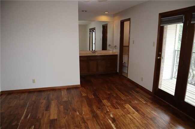 Building Photo - 4809 Timberline Dr