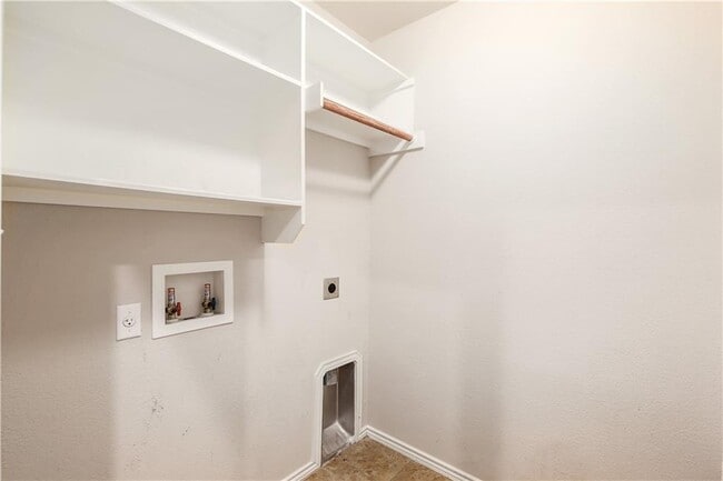 Building Photo - 18736 Mangan Way