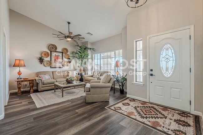 Building Photo - Furnished Home on 2.5 Acres – Your Escape Awaits!