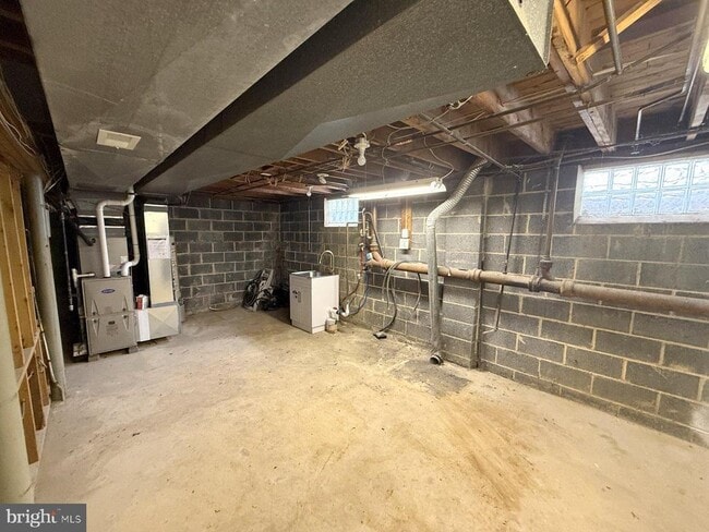 Building Photo - 7 Orchid Ln