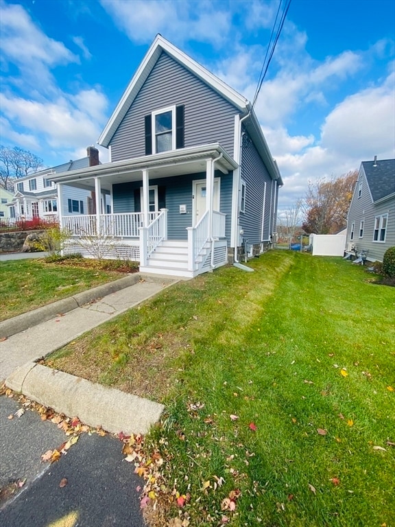 Building Photo - 253 Lynn St