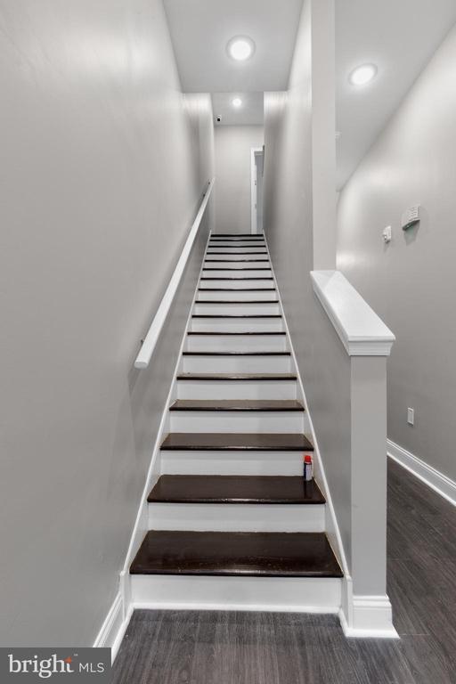 Building Photo - 624 N 35th St