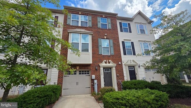 Building Photo - 7209 Strawberry Fields Way