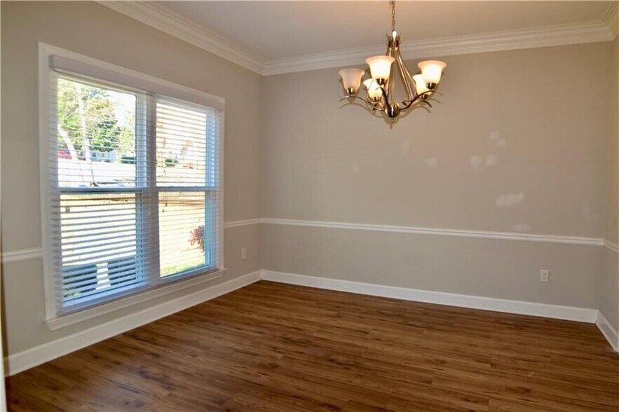 Building Photo - 2609 Falcon Nest Ct