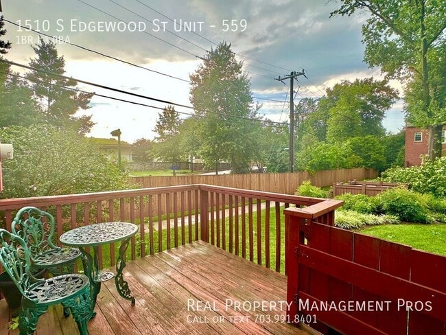 Building Photo - 1510 S Edgewood St