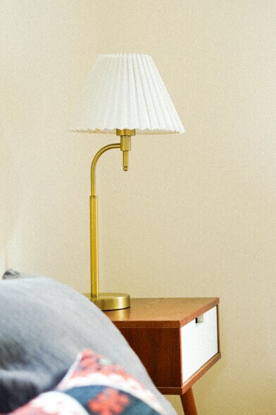 Building Photo - 4603 NE Irving St