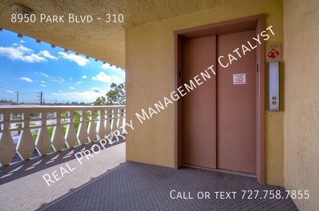 Building Photo - 8950 Park Blvd