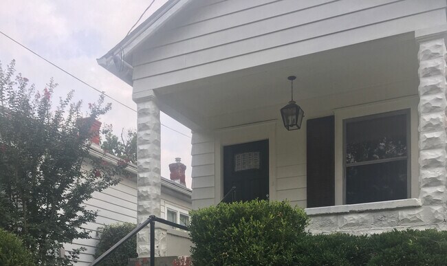Primary Photo - 127 N Charlton St