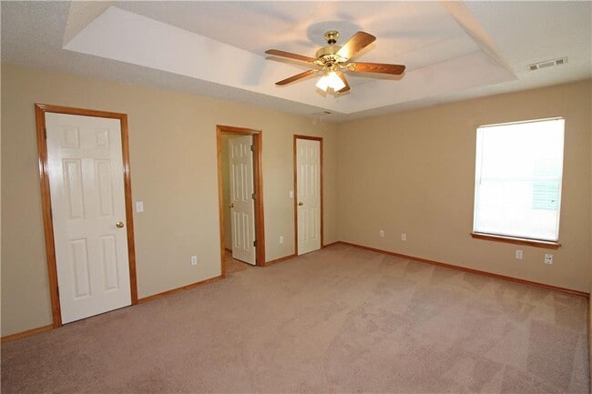 Building Photo - 2103 Bentonville