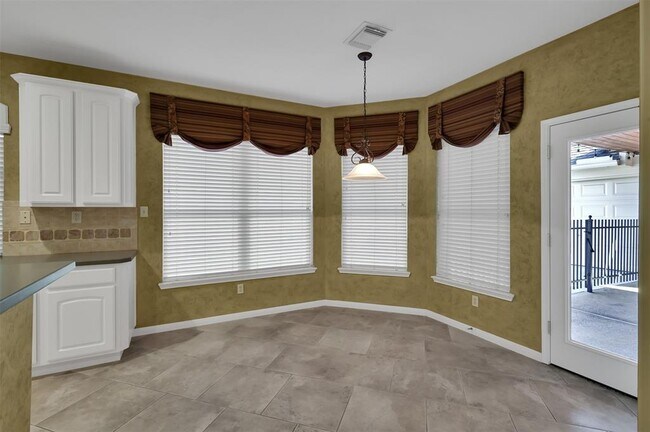 Building Photo - 11727 Briar Canyon Ct