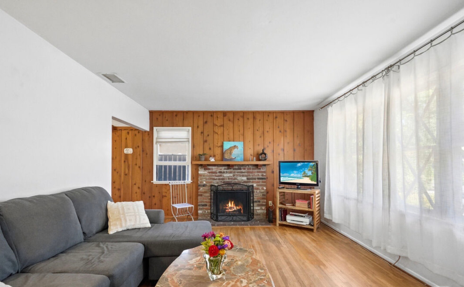 Building Photo - 22712 Leonora Dr