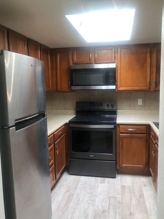 Building Photo - Chevelon