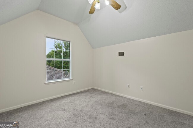 Building Photo - 156 Laurel Green Ct