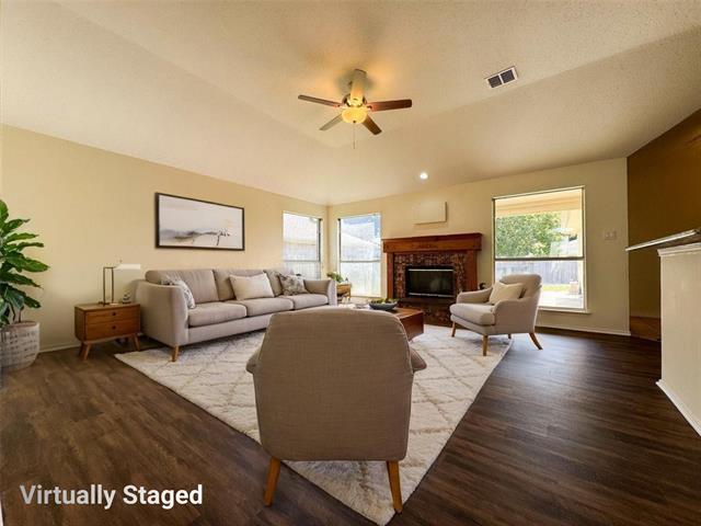 Building Photo - 1020 Bonanza Dr