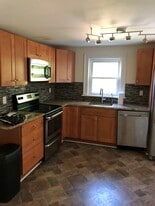 Building Photo - 961 Downingtown Pike