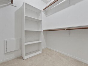 Building Photo - 3317 Golden Trails Dr