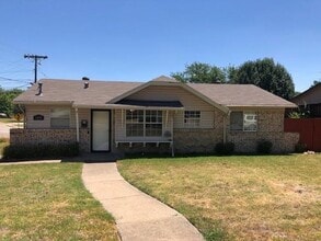Building Photo - 1430 Judy Dr