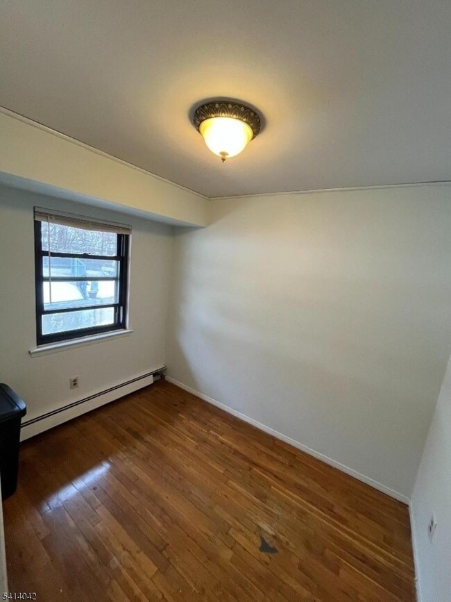 Building Photo - 401 Highway22B40U6