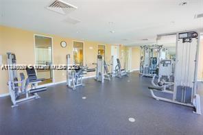 Building Photo - 1745 E Hallandale Beach Blvd
