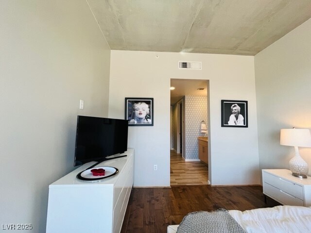 Building Photo - 353 E Bonneville Ave