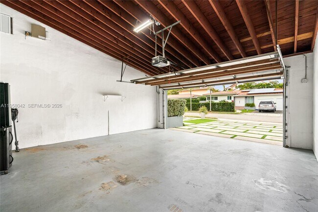 Building Photo - 3505 Crystal View Ct