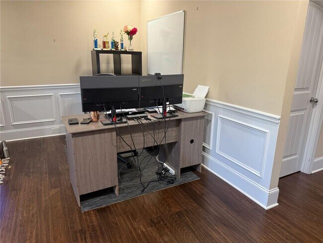 Building Photo - 480 Meadow Hill Dr