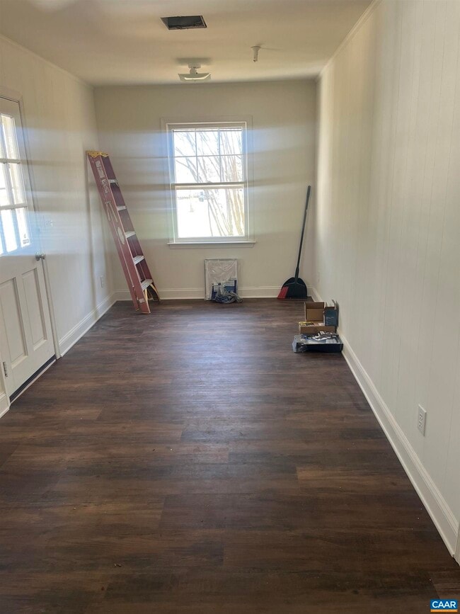 Building Photo - 1227 Blue Ridge Ave