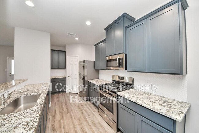 Building Photo - 13318 Villa Sola Dr