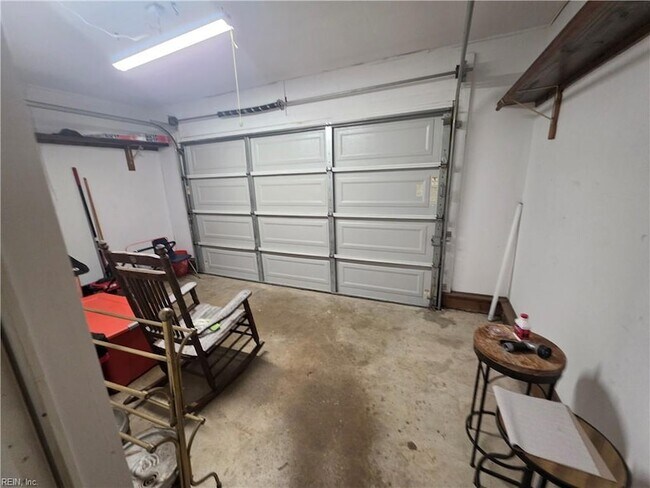 Building Photo - 258 Doyle Way