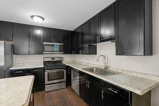 Building Photo - 4521 S Michigan Ave