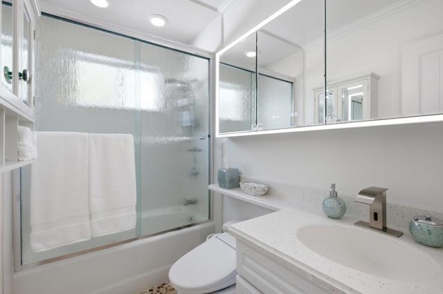Building Photo - 12941 Via Esperia