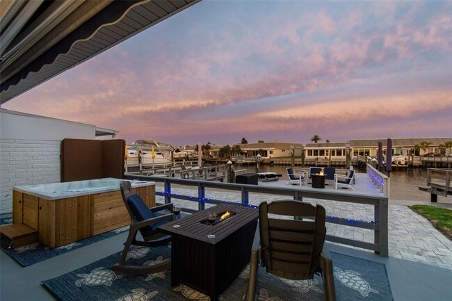 Building Photo - 392 Boca Ciega Point Blvd N