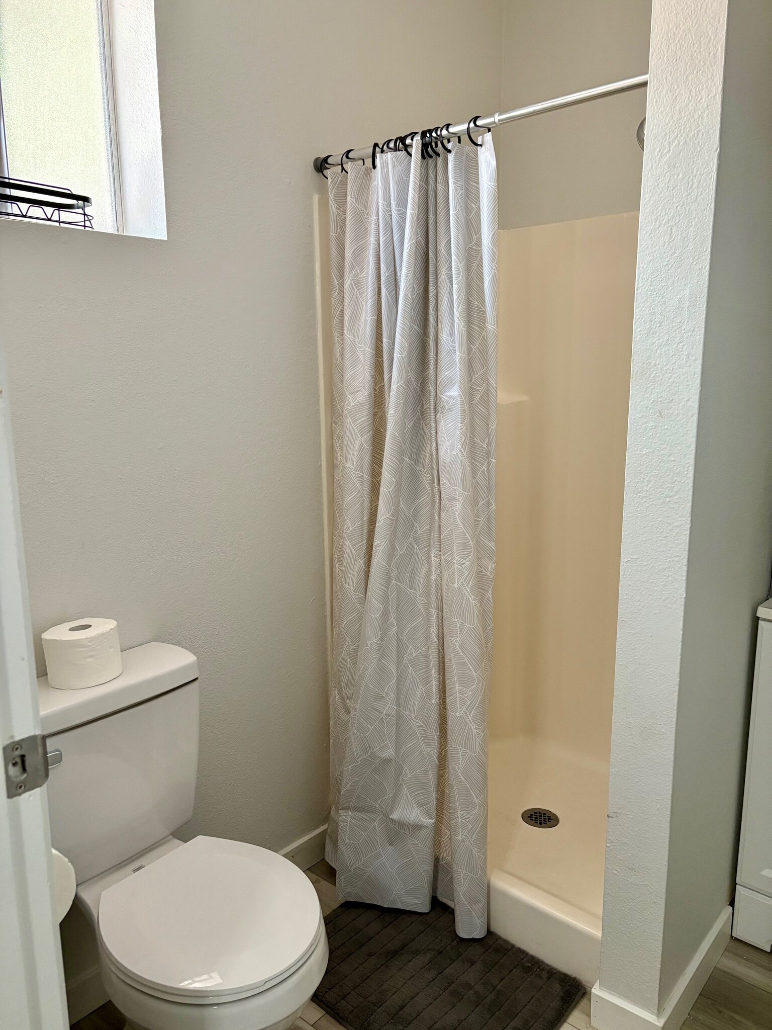 Building Photo - 28409 Victoria Rd