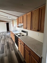 Building Photo - 1027 Aaron Ln