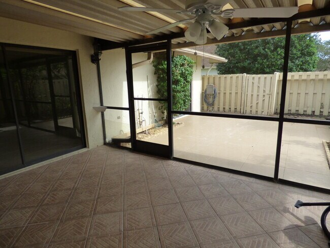 Building Photo - 729 NW 29th Avenue D Delray Beach Fl 33445