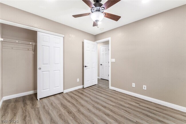 Building Photo - 10512 Longoria Garden St