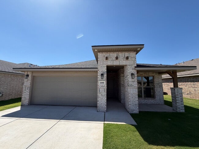 Building Photo - Stunning New Build Home in Frenship ISD!