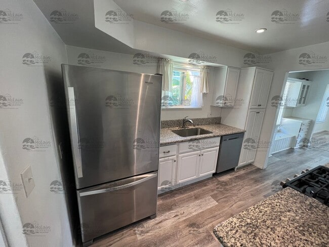 Building Photo - 3310 Eureka Pl
