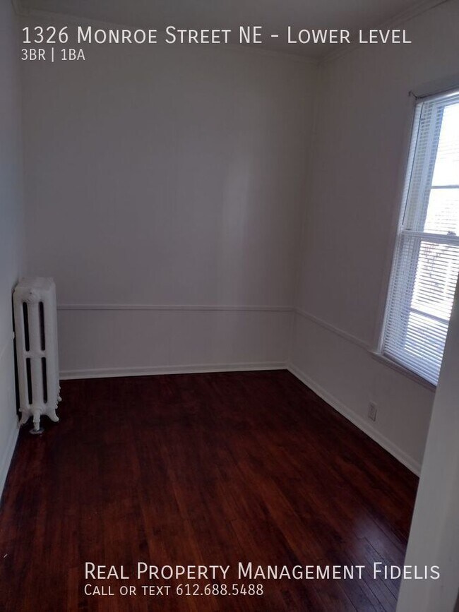Building Photo - 1326 Monroe St NE