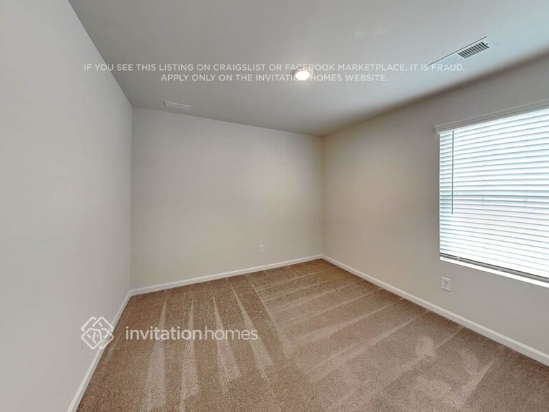 Building Photo - 5113 Spring Breeze Blvd