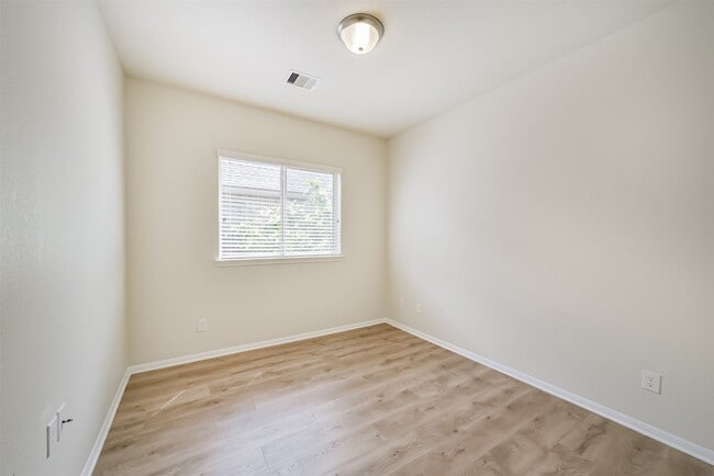 Building Photo - 27007 Soapstone Terrace Ln