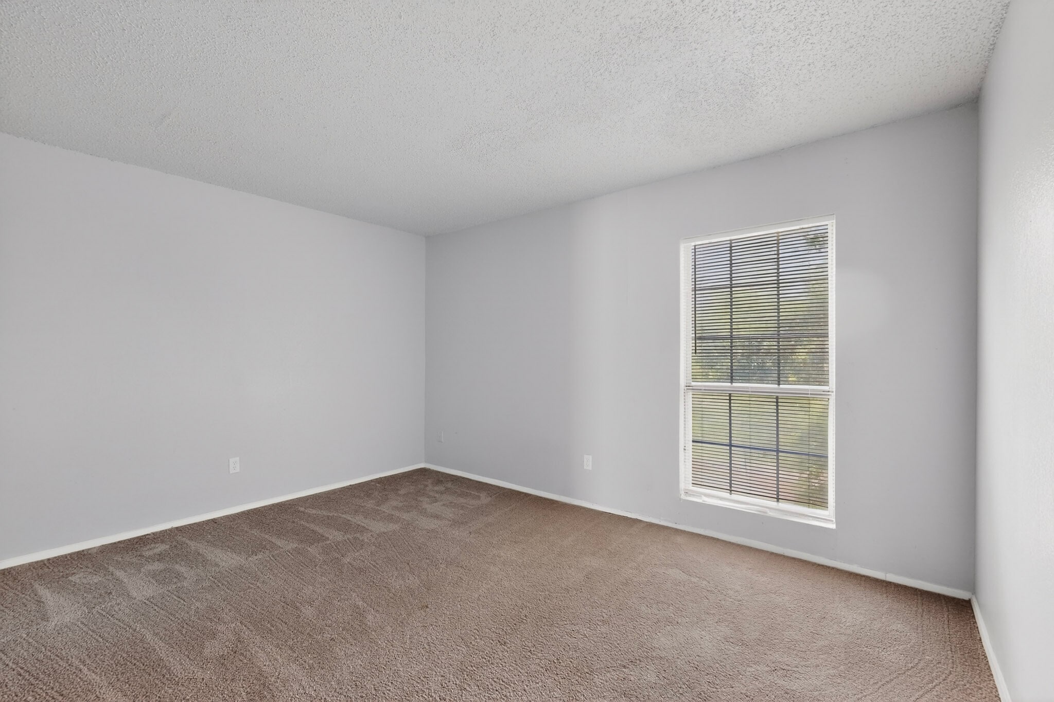 Building Photo - 9467 Olde Towne Row