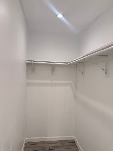 Closet - 14643 Chatsworth St