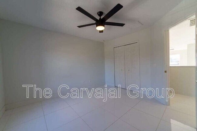 Building Photo - 10224 Vickers Ridge Dr