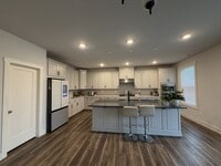 Building Photo - 6133 Alsace Ln