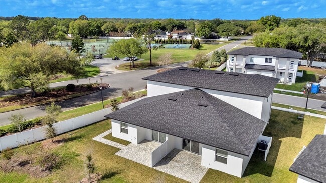 Building Photo - Stunning New Construction Villa for Rent Near Lake John