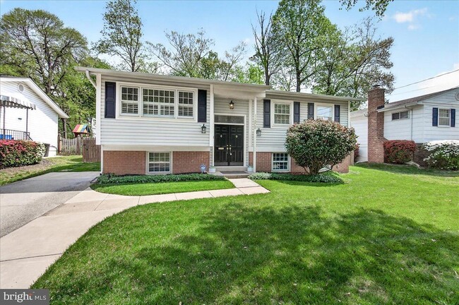 Building Photo - 11905 Hunters Ln