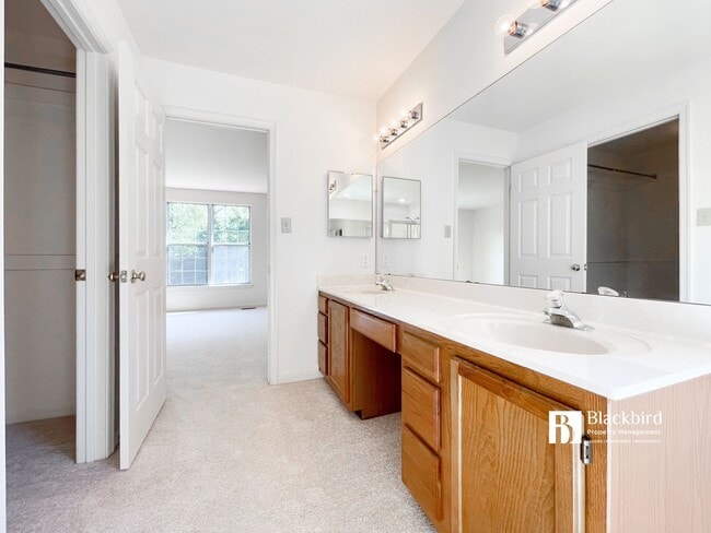 Building Photo - 15412 Overlea Ct