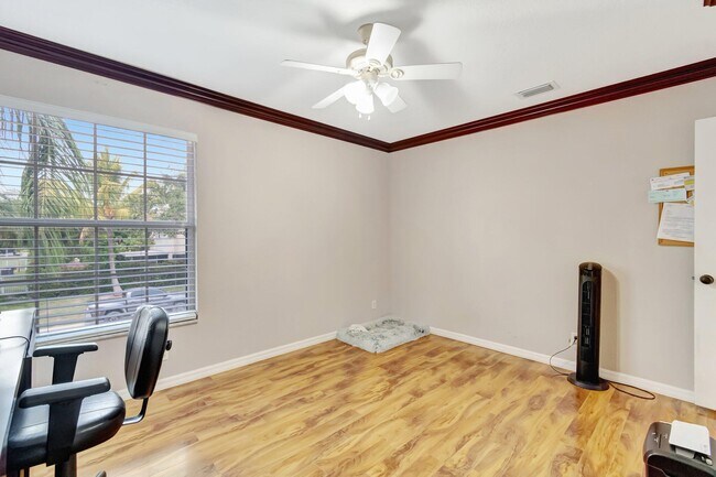 Building Photo - 6788 Hendry Dr