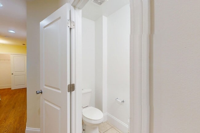 Floorplan - 5111 S. Kimbark Avenue